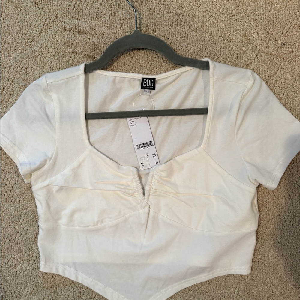 BDG White Crop top -NWT